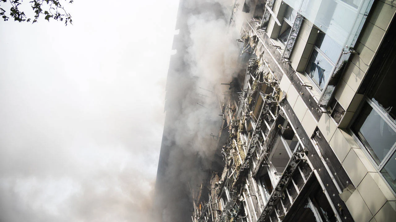 Rusya'dan Ukrayna'da yoğun saldırı: Vurulan yerler açıklandı