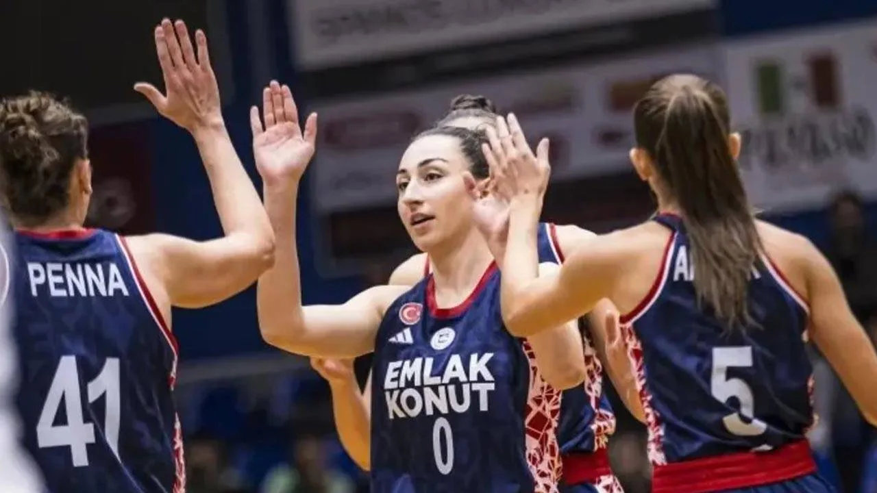 Emlak Konut, EuroLeague bileti için Spar Girona karşısında
