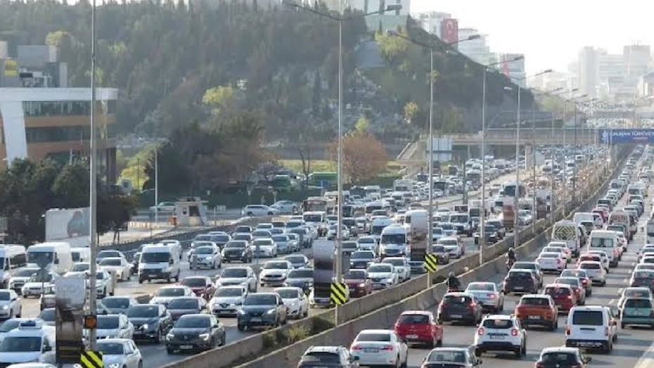 İstanbul’da bugün dikkat: 3 ilçede yollar trafiğe kapanıyor