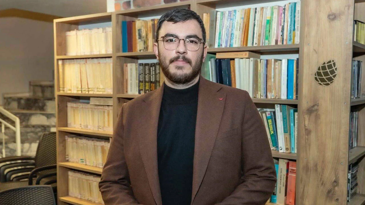 BirGün muhabiri İsmail Arı'nın gözaltına alınmasına tepki yağdı: Gazetecilik suç değildir!