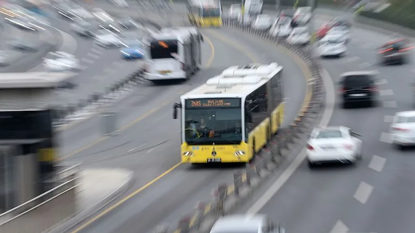 Salı günü İstanbul’da toplu ulaşım ücretsiz olacak