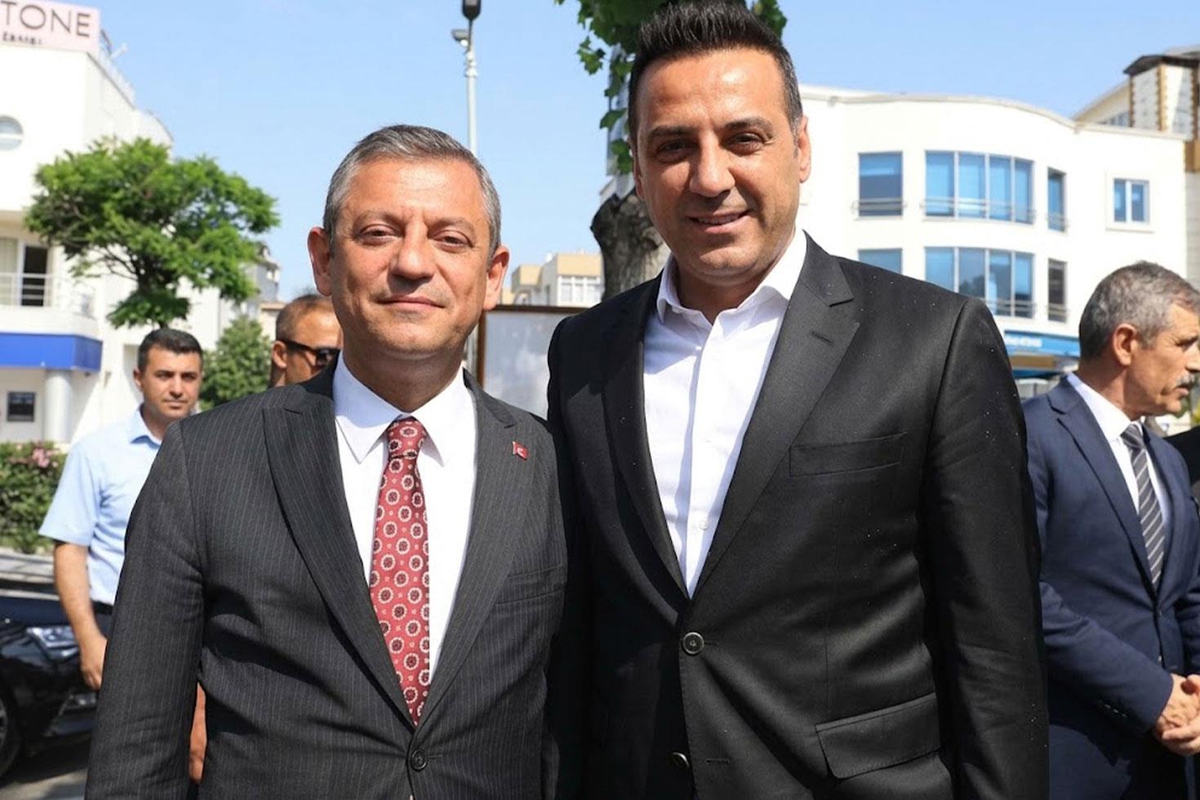Rozeti takacağı tarih verildi: CHP'li Çiğli Belediye Başkanı Onur Emrah Yıldız AK Parti'ye geçiyor