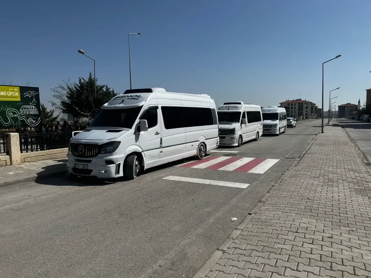 Okul Yolunda Güvenin Adı: Şenol Turizm