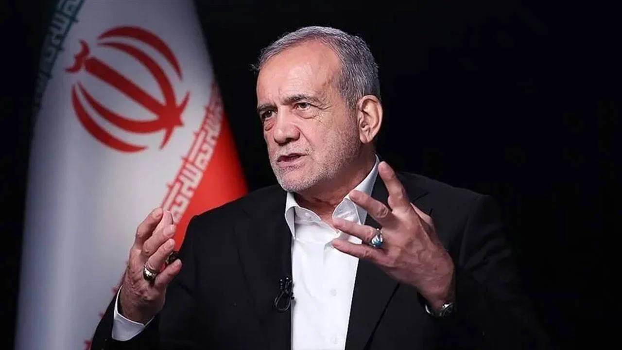 Pezeşkiyan: "Dünya, bizim Venezuela'ya benzeyeceğimizi düşündü ancak İran çökmedi, güçlendi"