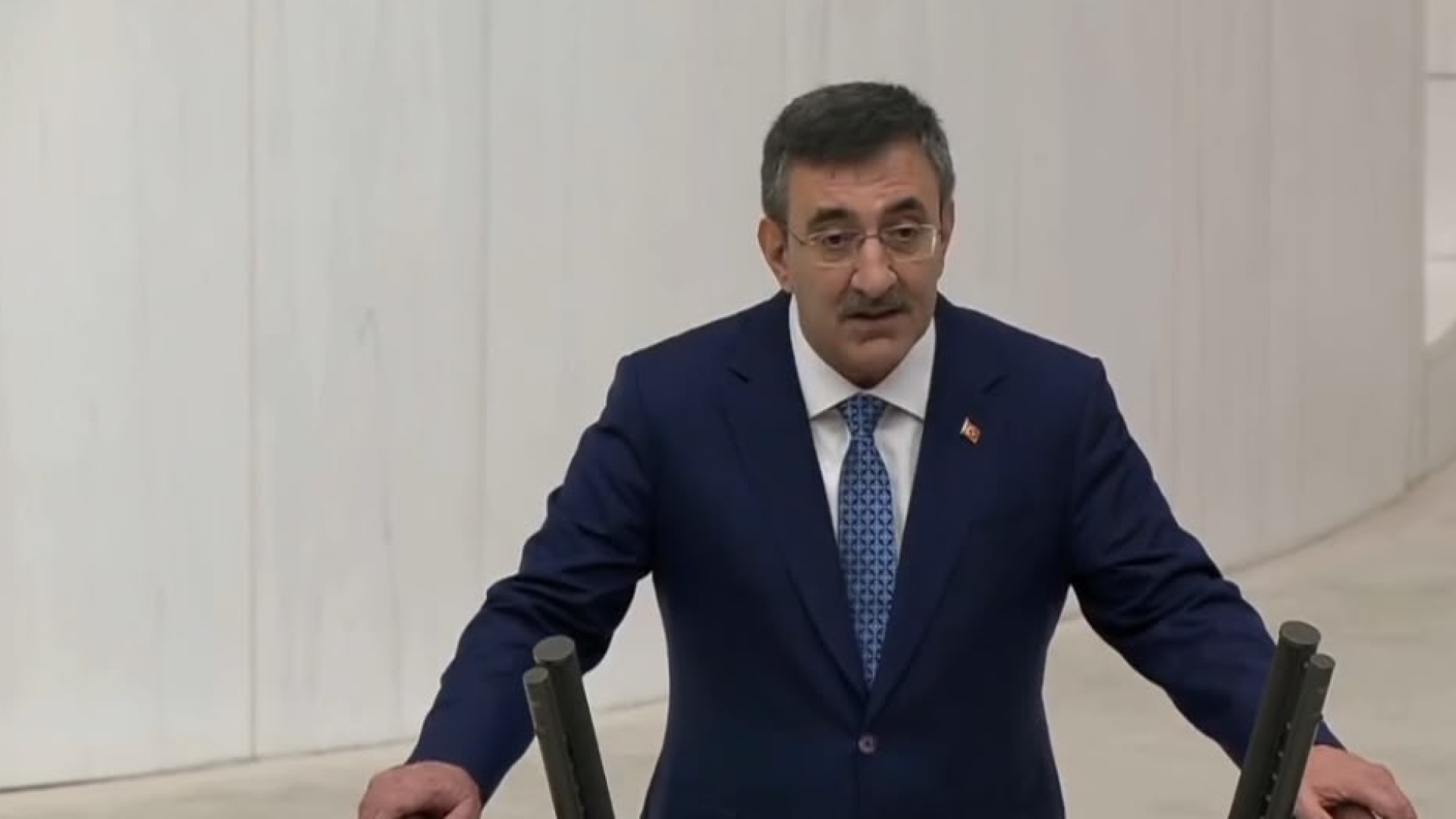 Cumhurbaşkanı Yardımcısı Yılmaz'dan TBMM'de fon bilgilendirmesi
