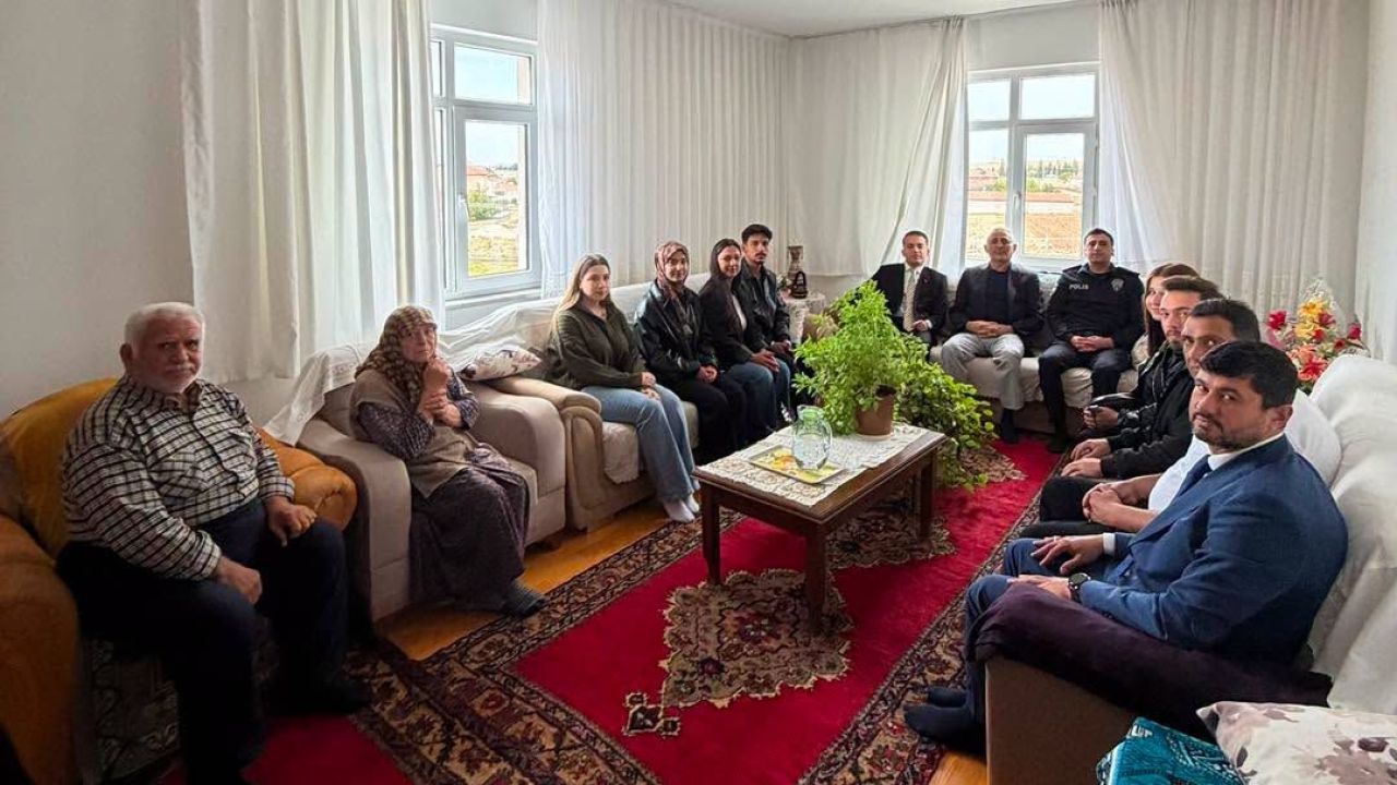 Kazımkarabekir Belediye Başkanı Durmuş Demir Vatandaşın Ayağına Gidiyor