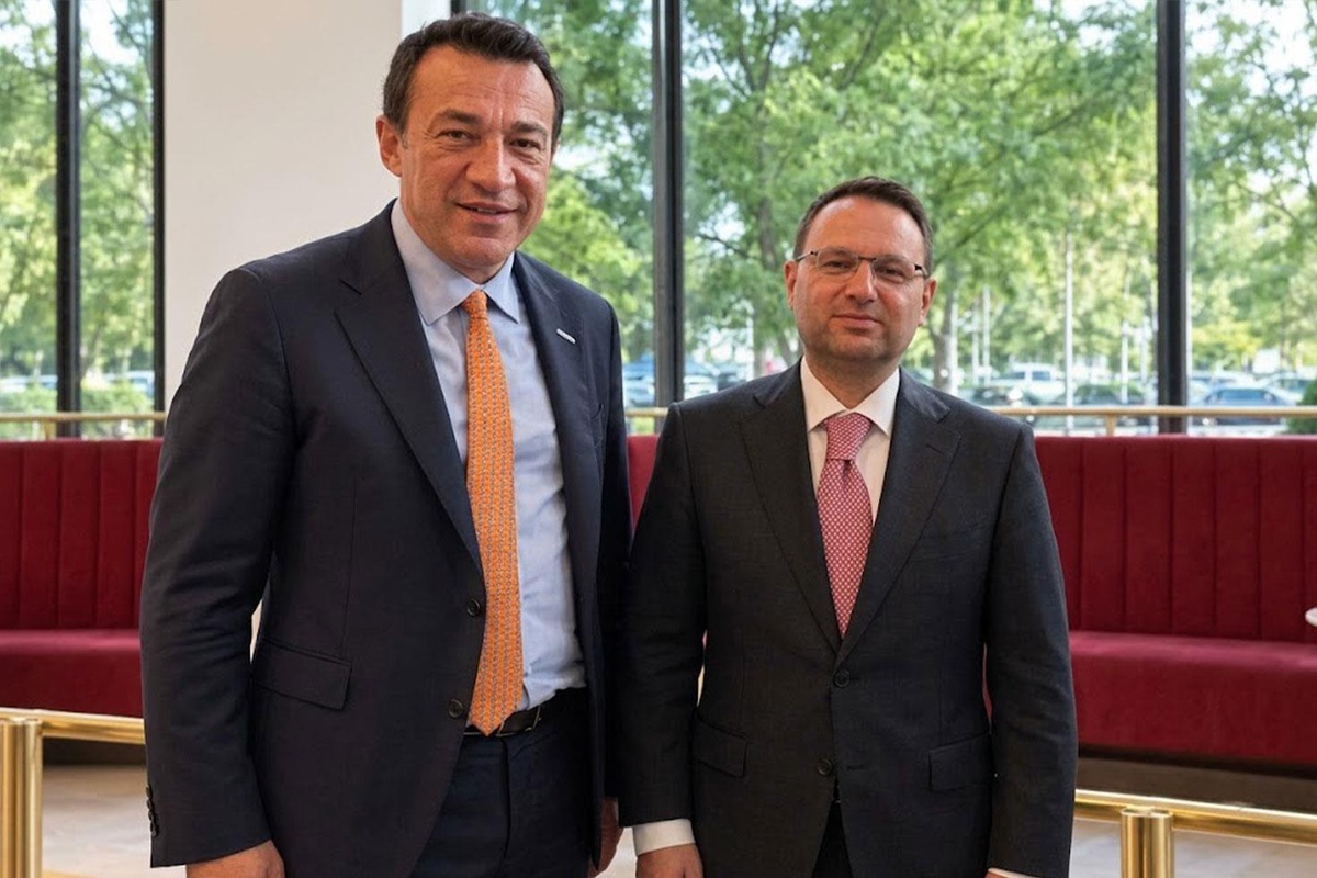 Bakan Gürlek'in Türkevi programında çekilen fotoğrafın perde arkası ortaya çıktı