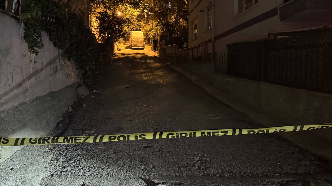 Ankara'da bir apartman dairesinde 3 erkek cesedi bulundu: Şüpheli intihar etti