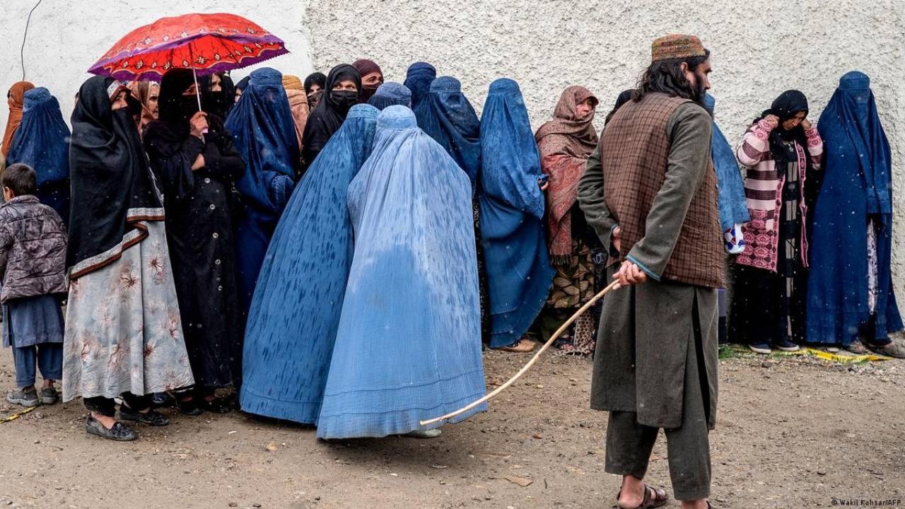 Afganistan'da Taliban zulmünün beşinci yılı: Dünya uzlaşıyor, kadınlar direniyor