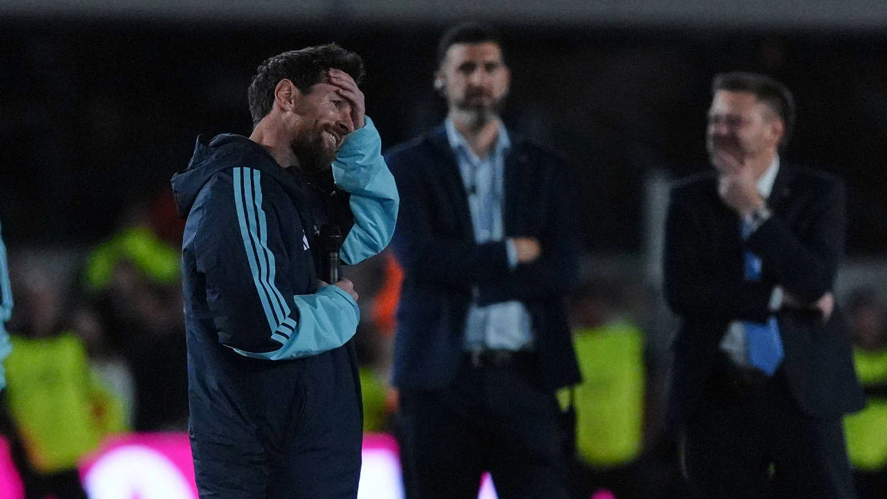 Veda maçında 1 gol, 2 asist: Lionel Messi, 21 yıllık milli takım kariyerini noktaladı