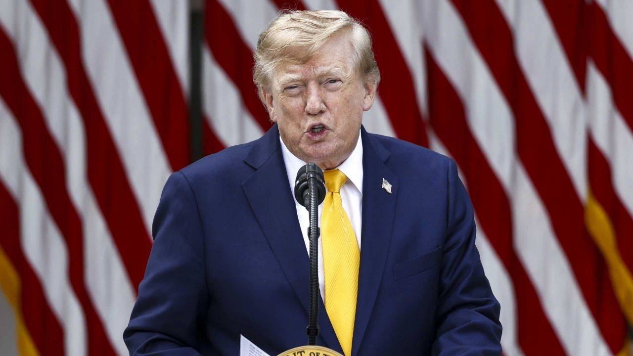 Trump'tan İran'a yeni 'nükleer silah' mesajı