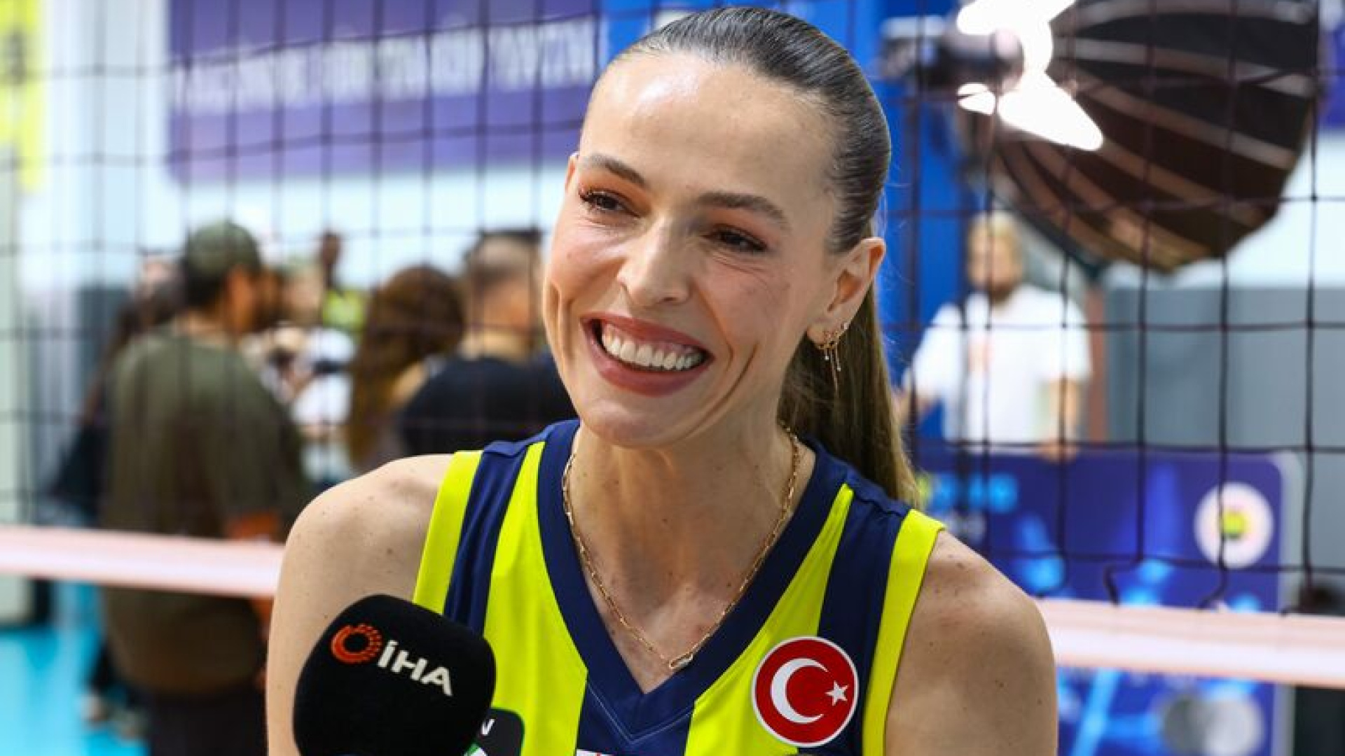 "F.Bahçe için mücadele etmek paha biçilemez"
