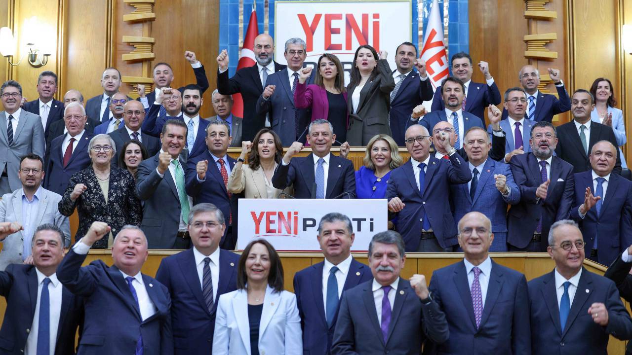 YENİ Parti'de üye hedefi: 1 milyon üye ile kurultay
