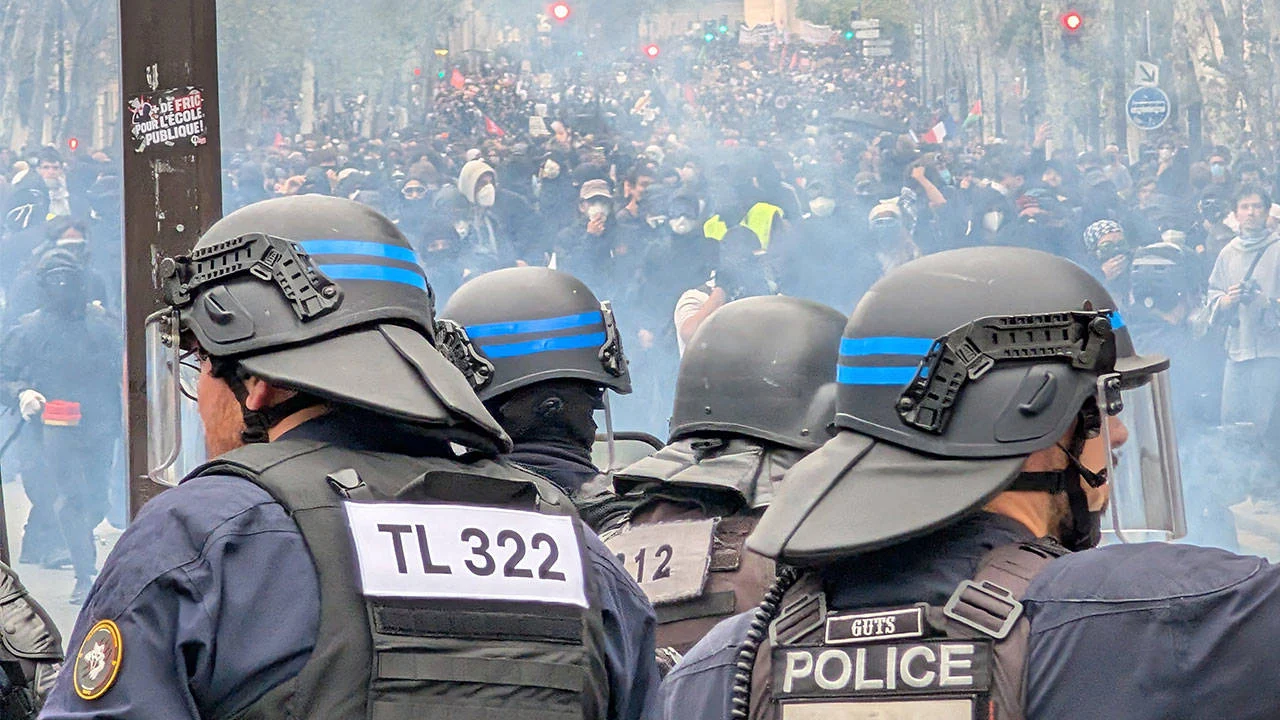 Fransa'da lise eylemleri: Polis şiddetine dair 36 soruşturma açıldı