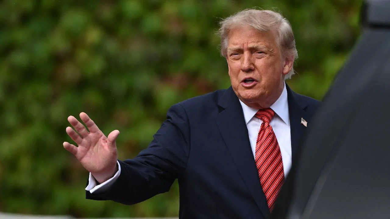 Trump'tan çağrı: Faizleri düşürün