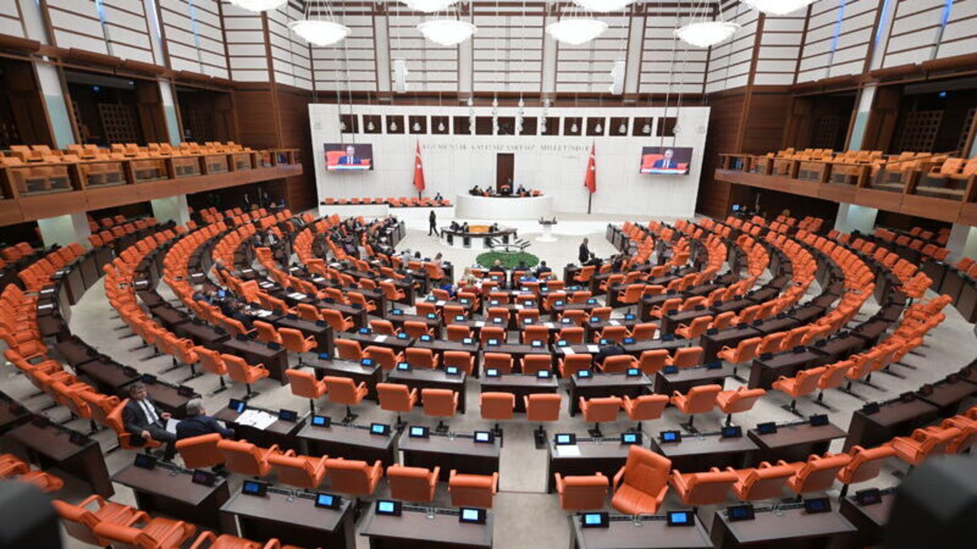 Fon teklifi TBMM gündeminde öne çekildi