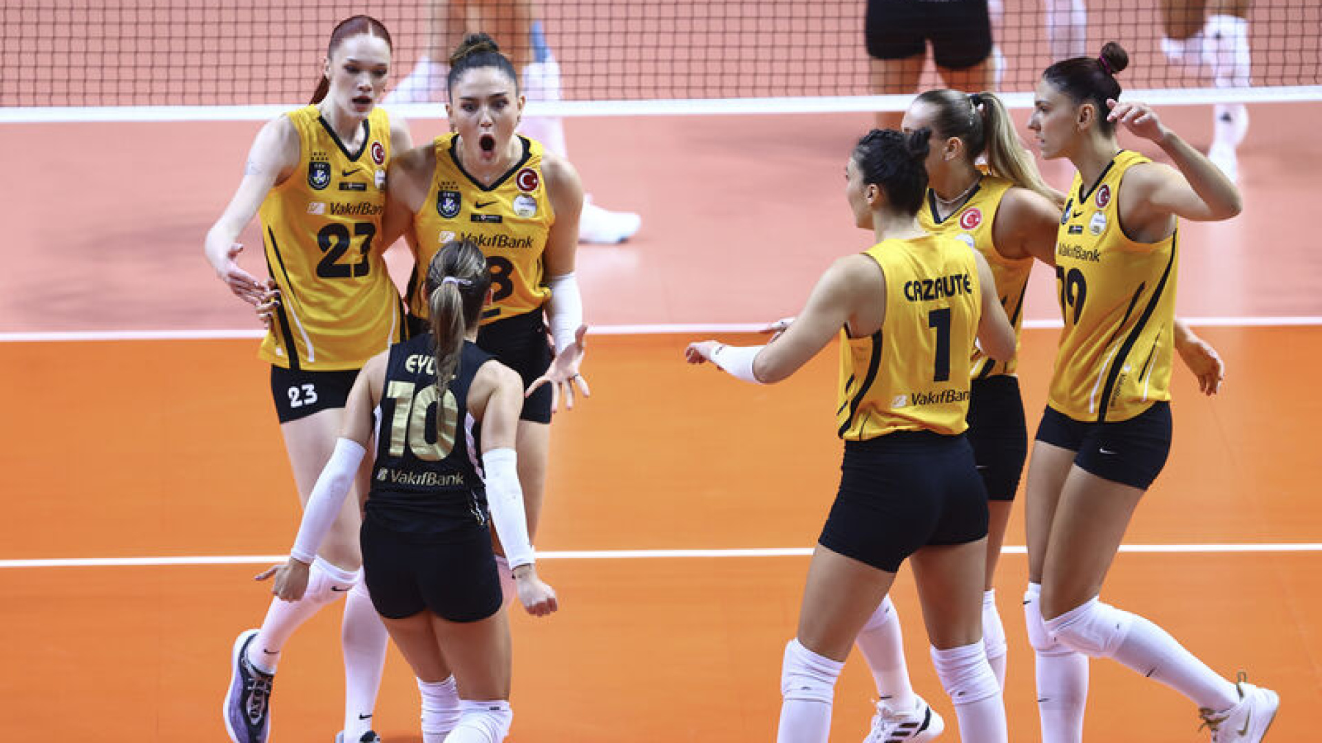 VakıfBank, G.Saray'a set vermedi!