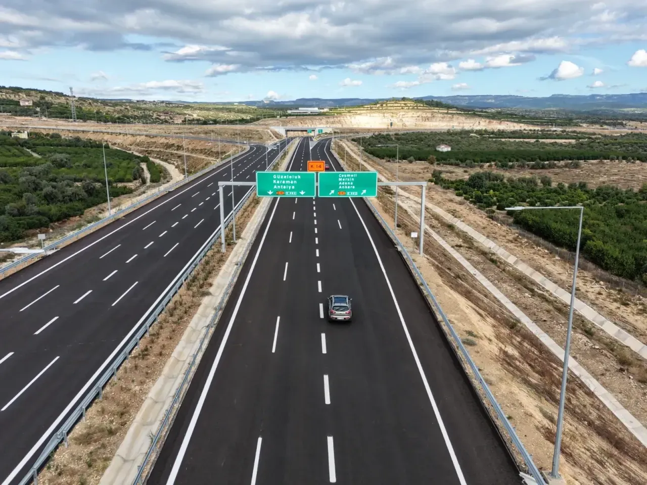 Mersin’de Saatler Süren Yolu 18 Dakikaya Düşüren Otoyol Ulaşıma Açıldı!