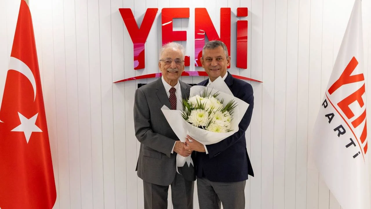 Özgür Özel, Murat Karayalçın ile görüştü
