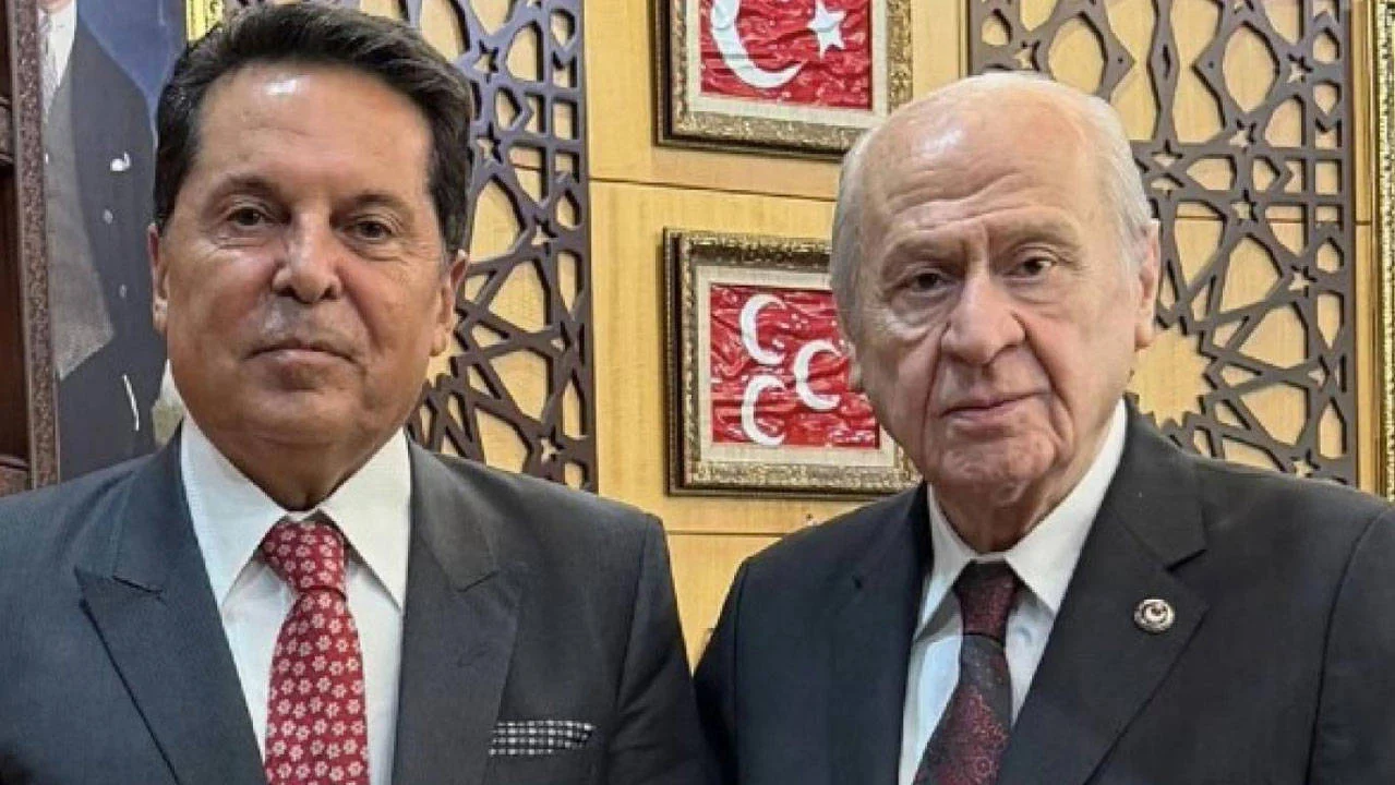 Bir araya gelmişlerdi: Ahmet Özer, Bahçeli'nin mutlak butlan ve Özgür Özel düşüncelerini aktardı