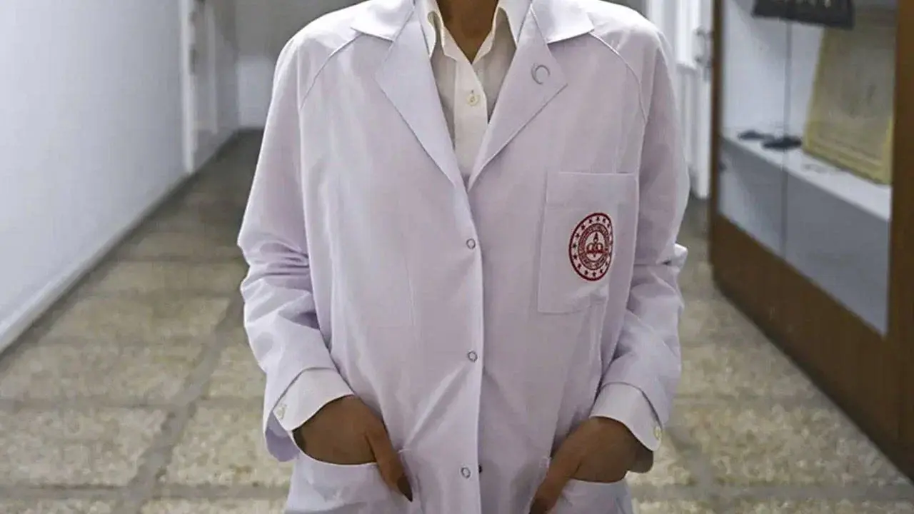 Aprons and academic training are compulsory!
